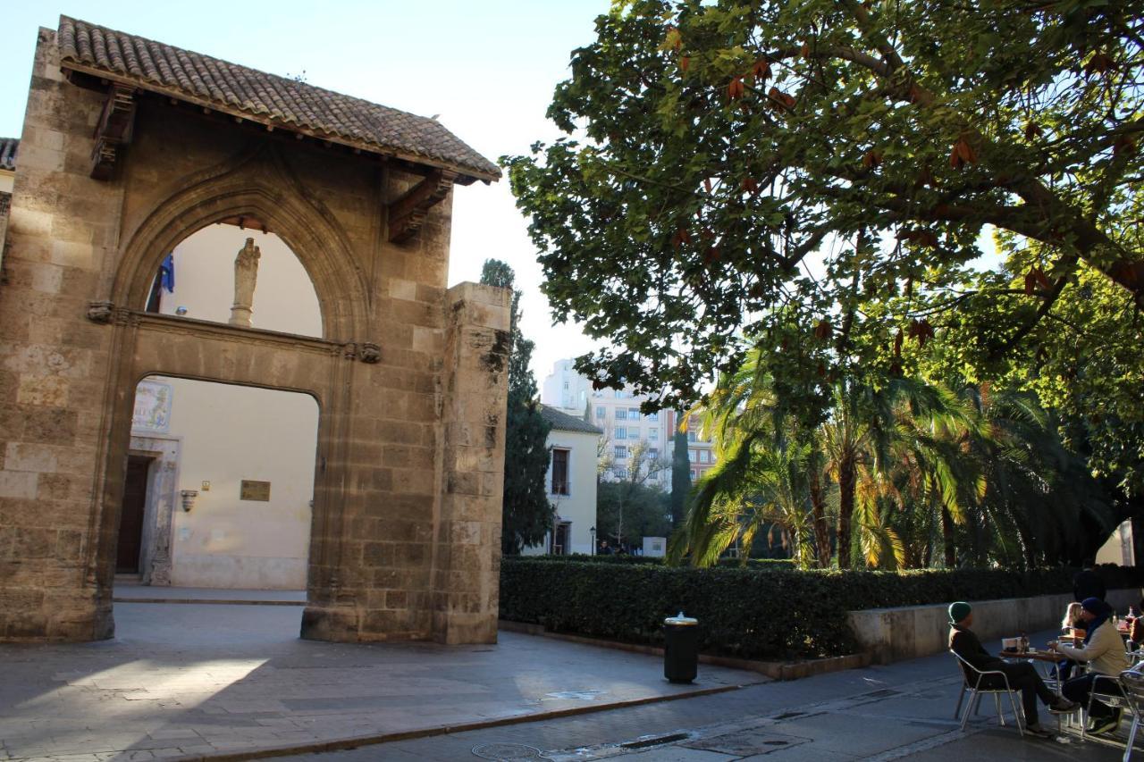 Hotspot Valencia Hostel Exterior photo